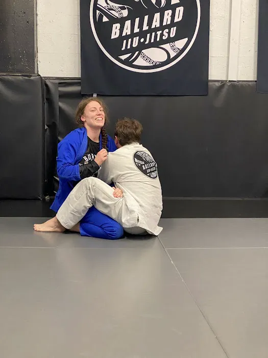 Ballard Jiu Jitsu & Muay Thai Picture 5
