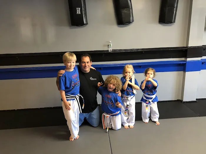 Ultimate Martial Arts Evolution Picture 3