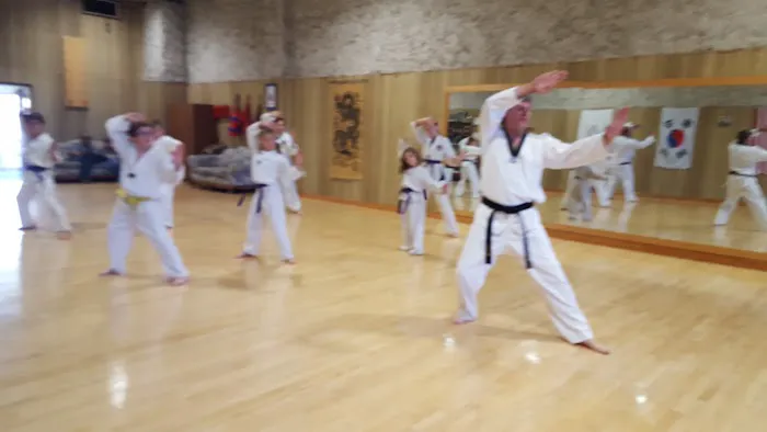 Sidney Tendokan Picture 8