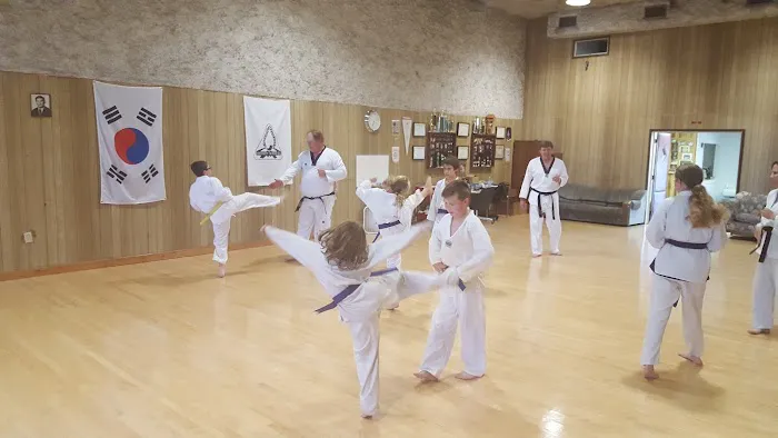 Sidney Tendokan Picture 3