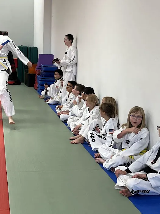 PARKS MARTIAL ARTS SUPPLIES Picture 1