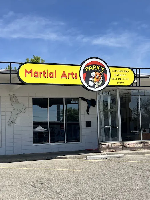 PARKS MARTIAL ARTS SUPPLIES Picture 5