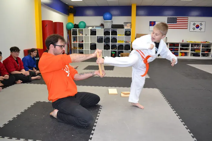 Tri-Star Martial Arts Academy - Bradley Picture 5