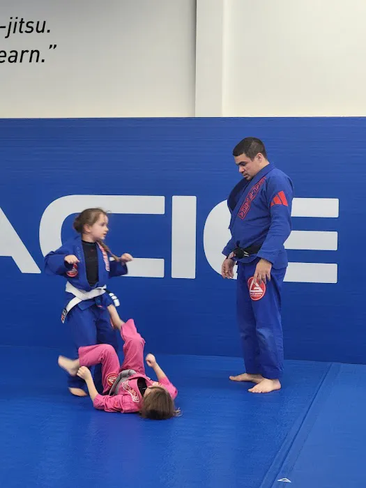 GRACIE BARRA SALT LAKE CITY - BRAZILIAN JIU JITSU & SELF DEFENSE Picture 1