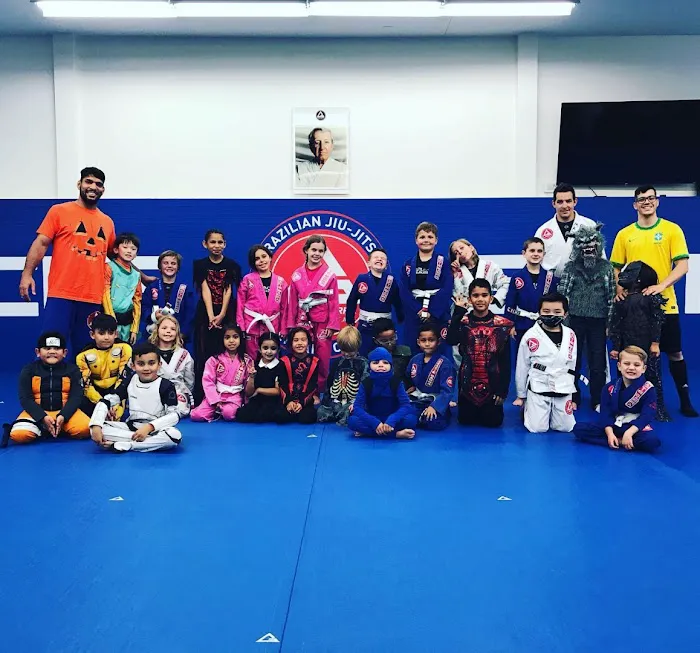 GRACIE BARRA SALT LAKE CITY - BRAZILIAN JIU JITSU & SELF DEFENSE Picture 6