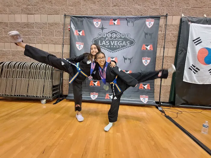 Golden Phoenix Martial Arts Picture 3