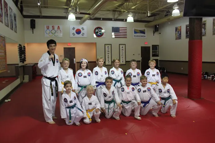 Master Lee's World Class Tae Kwon Do Picture 4