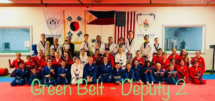 M.O.D. Taekwondo Elite Dagpin's Martial Arts Picture 4