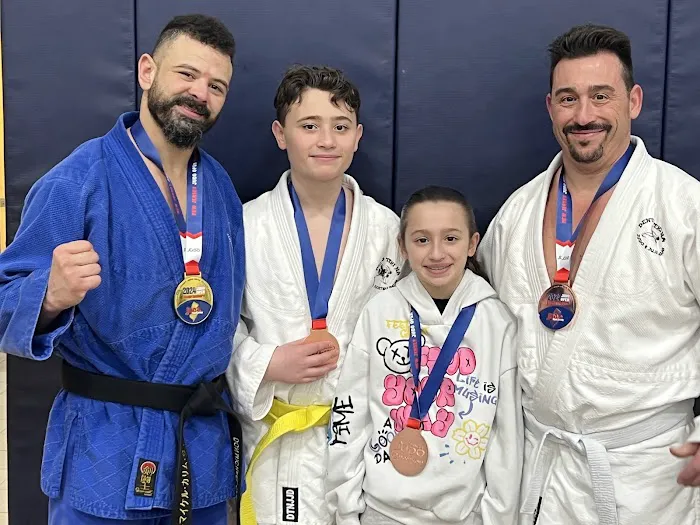 Dento Teki Na Judo & Jujitsu Dojo Picture 4