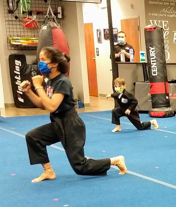 Elite Karate & Krav Maga Picture 7