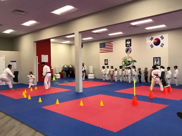 Golden Gate Karate School Picture 6
