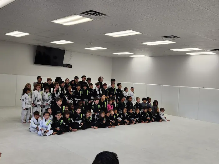 Cruvinel Brothers Training Center Picture 3