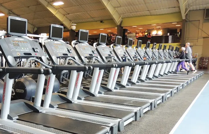 Universal Athletic Club Picture 1