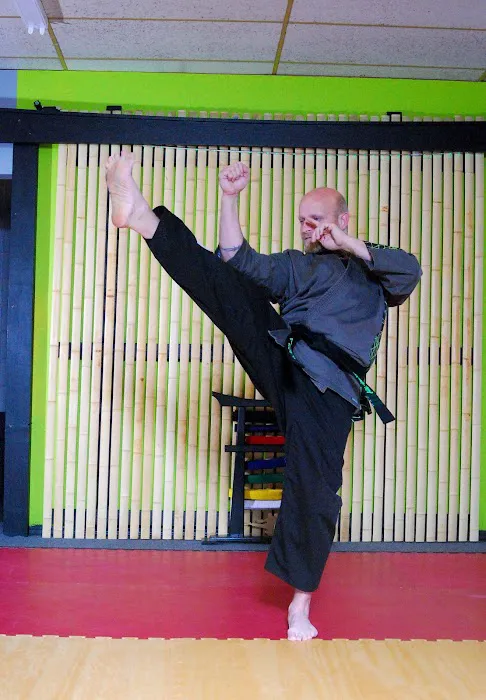 Axe's Springfield Martial Arts Center Picture 6