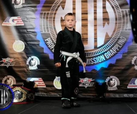 Lobo Mixed Martial Arts