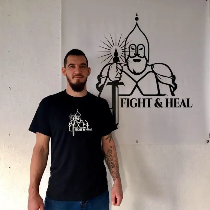 Fight & Heal Picture 2