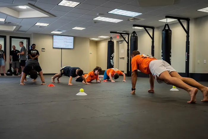Iron Strong Muay Thai Academy Picture 3