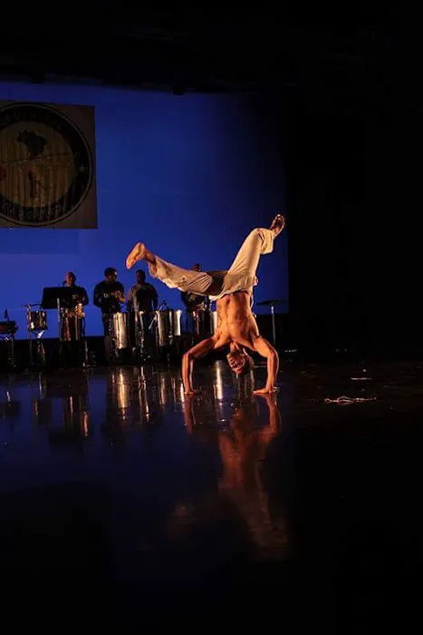 Axe Capoeira Arizona Picture 5