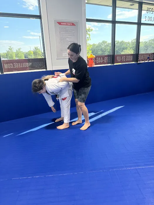 Gracie Barra South College Brazilian Jiu Jitsu & Self Defense Picture 9