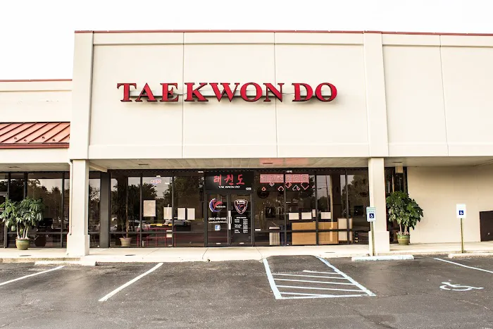 Master Kim's World Class Tae Kwon Do and Family Martial Arts Center Picture 4