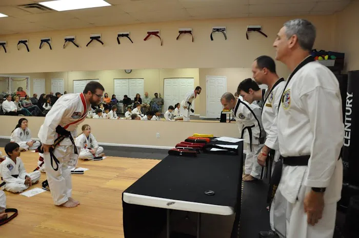 Stephen Strouss TaeKwonDo Knoxville Picture 3
