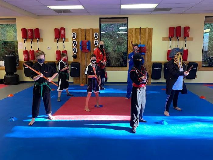 Broadway Family Karate Picture 9