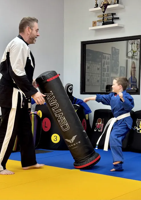 Master Booe's Karate Kidz Picture 3