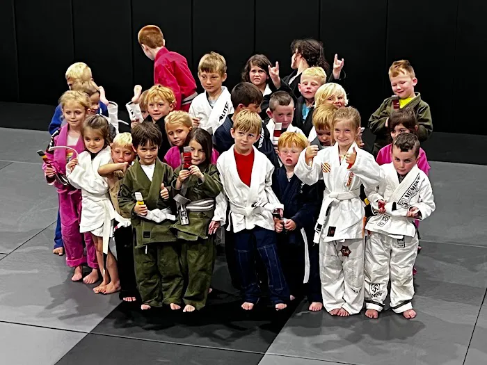 Memento Combat Sports Picture 4