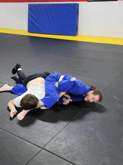 Dalton Combatives - American Jiu Jitsu / Judo / Kickboxing / Muay Thai Picture 9