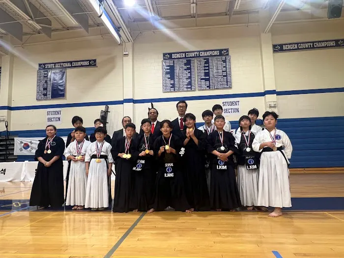 Kumdo(Kendo) Academy Sung Moo Closter검도아카데미 성무관 Picture 3