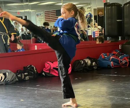 Super Kicks Karate