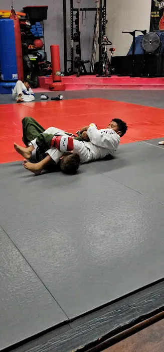 Kihon MMA and Brazilian Jiu-Jitsu Picture 7