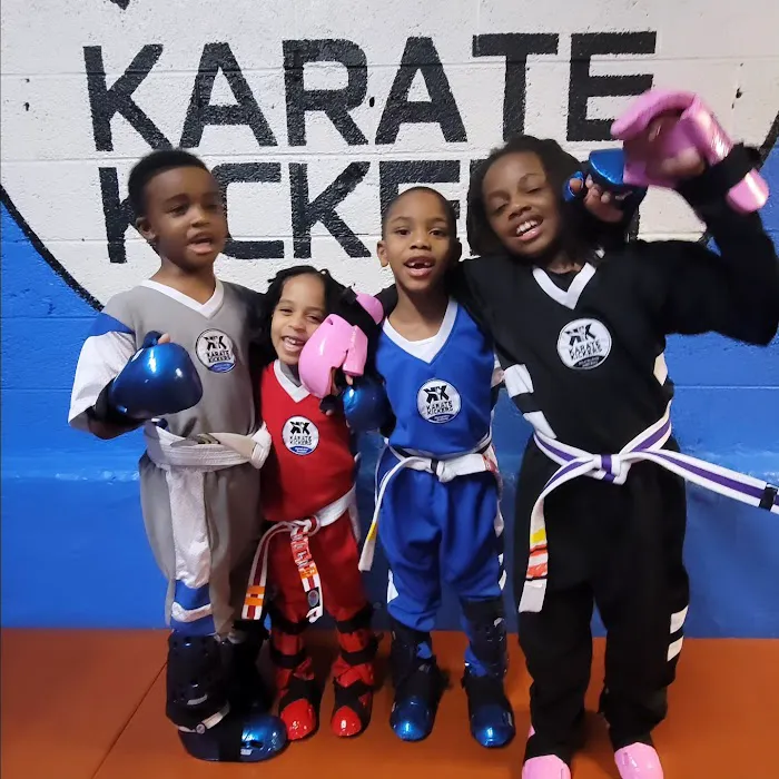 Karate Kickers Picture 10