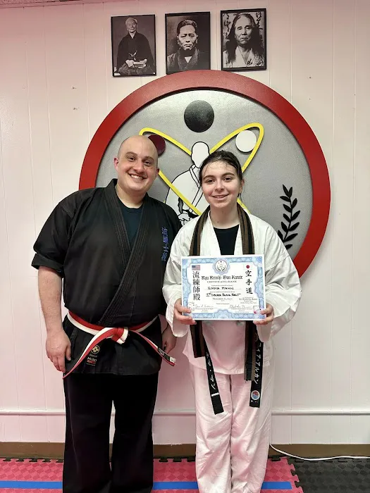 Ryu Renshi-Dan Karate Picture 1
