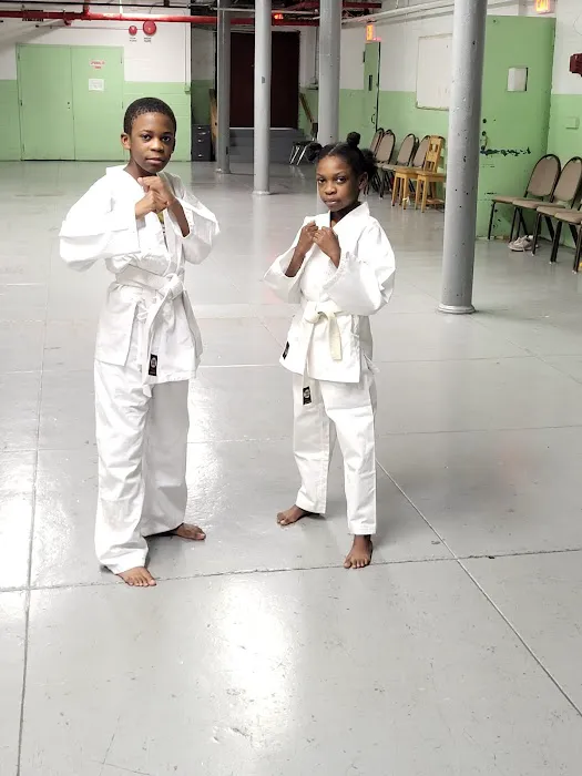 EP SYSTEM SELF-DEFENSE CLUB Picture 7