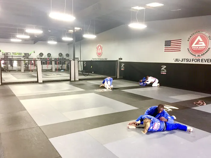 Gracie Barra Pelham Alabama | Brazilian Jiu-Jitsu | Self-Defense Picture 10