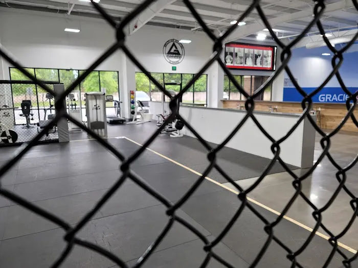 Gracie Barra Pelham Alabama | Brazilian Jiu-Jitsu | Self-Defense Picture 6