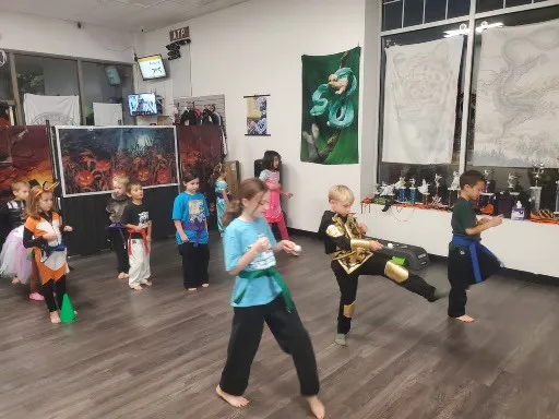 Villari's Self Defense Center Picture 3