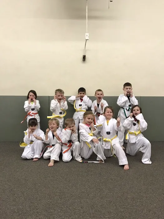 YI'S Martial Arts Fitness Academy Picture 4