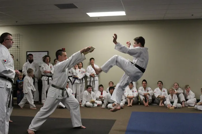 Blue Wave Martial Arts & Fitness Picture 2