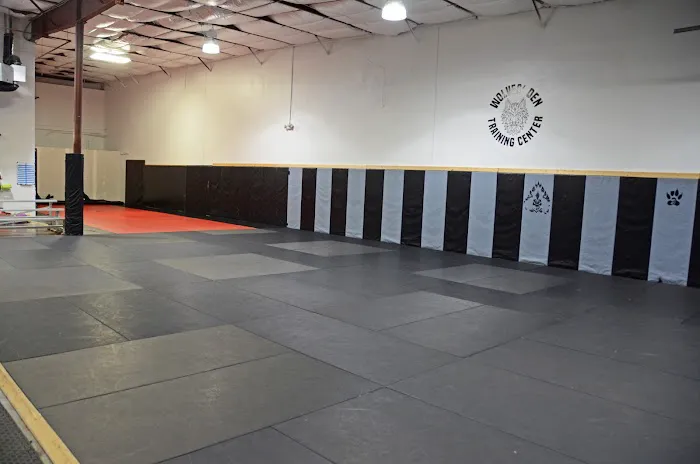 Wolves Den Training Center Picture 4