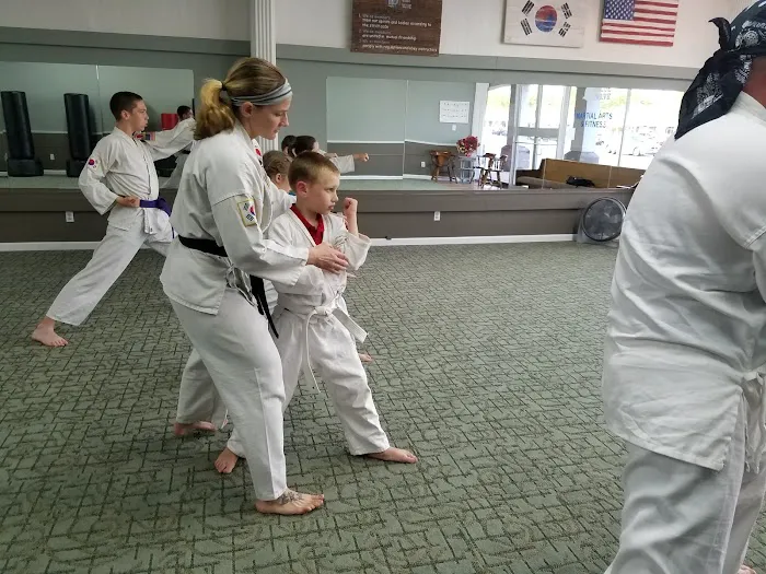 Blue Wave Martial Arts and Fitness Picture 10