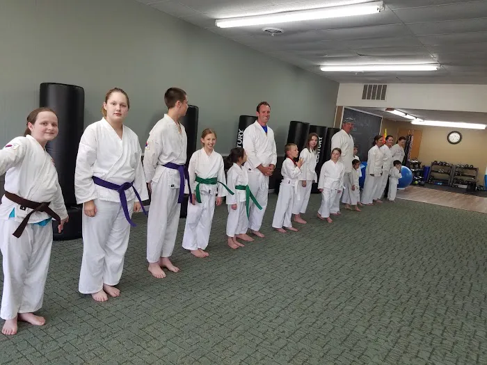 Blue Wave Martial Arts and Fitness Picture 1
