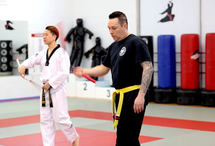 Park's Yong-In Martial Arts Picture 8