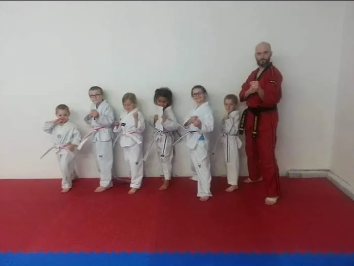 Twin Dragons Taekwondo II Picture 10