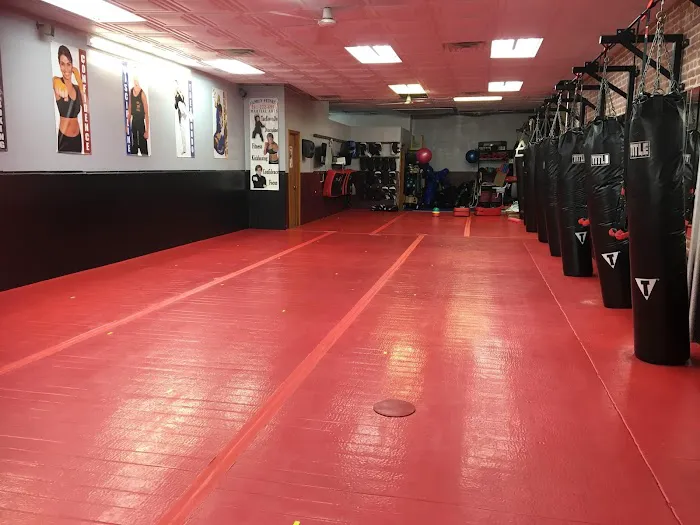 Family Fitness Karate & Kickboxing - Central Ave Picture 1