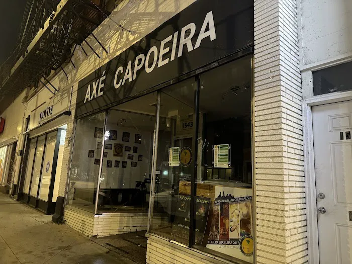 Axé Capoeira Chicago Picture 3