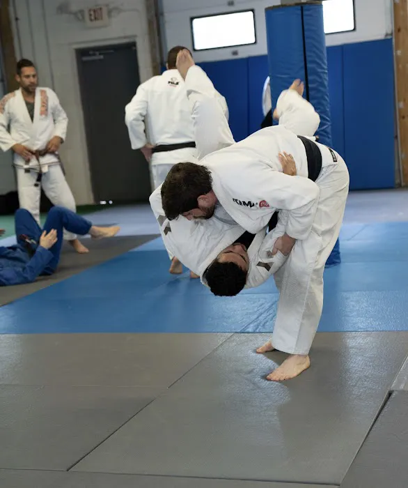 Spartan Mixed Martial Arts | BJJ, Muay Thai Kickboxing Picture 6
