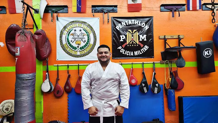 Vi's Karate Do School Picture 5