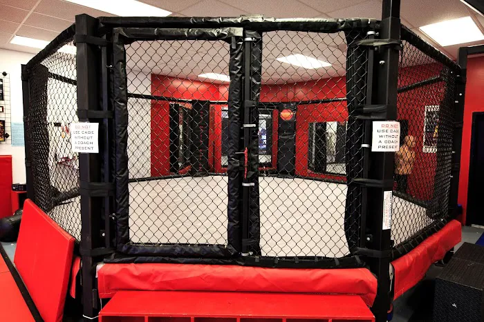 Poway Martial Arts | Kenpo Karate - Boxing - Muay Thai Kickboxing Picture 9